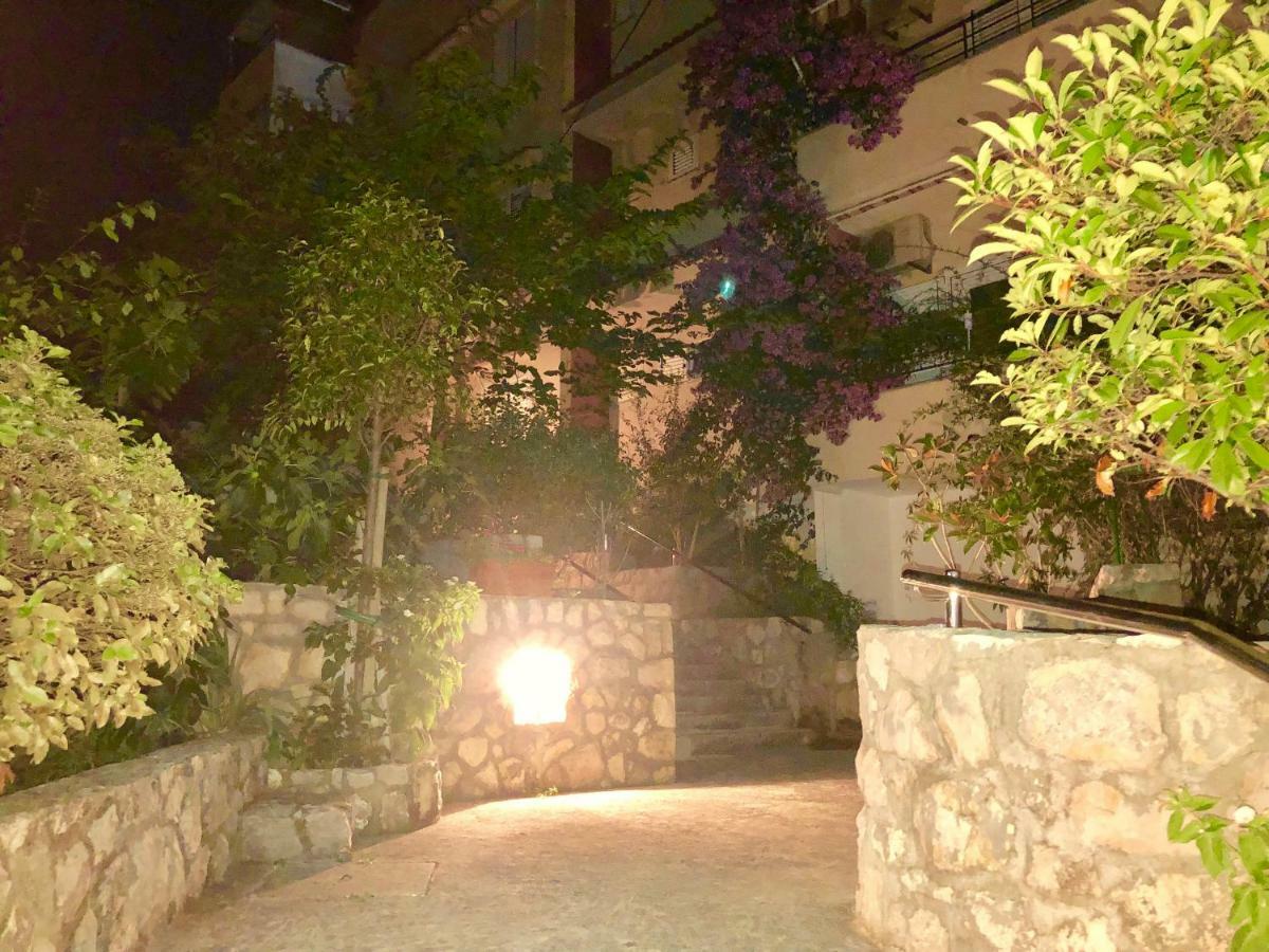 Villa Dinastija 칼리 외부 사진
